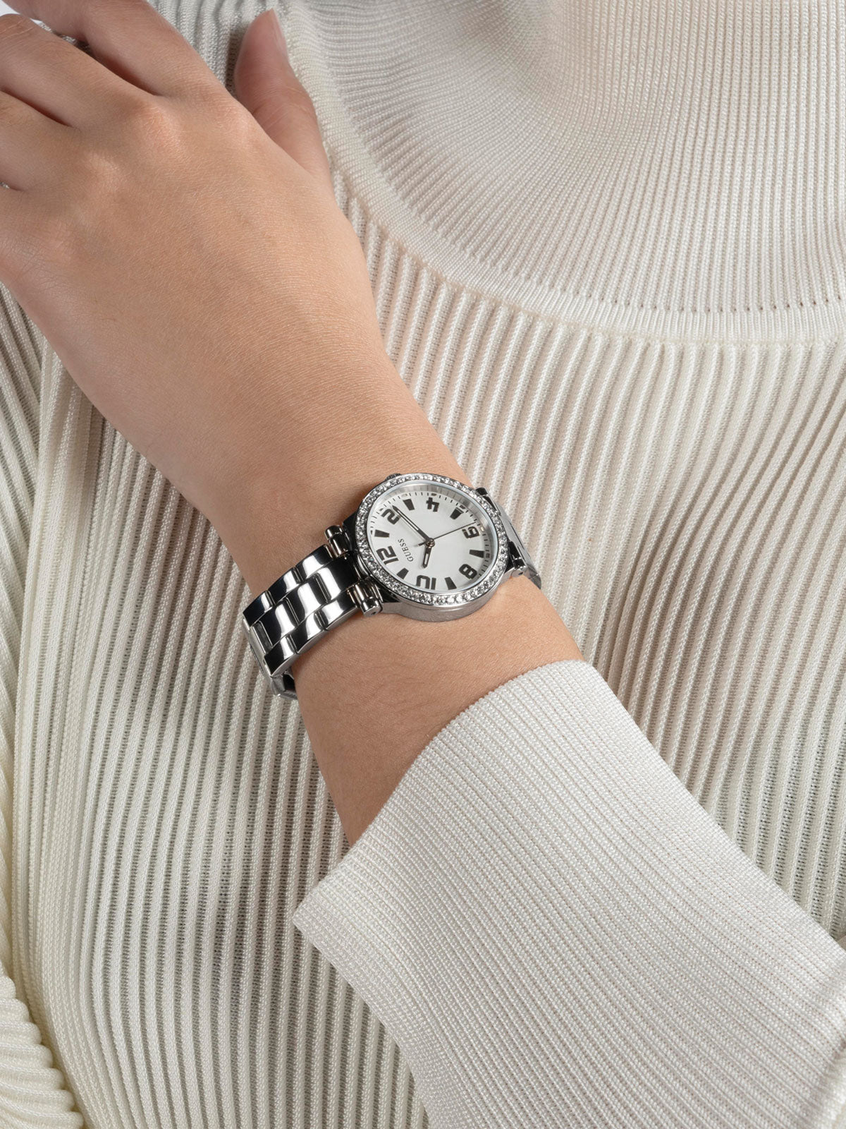 GUESS Fawn GW0686L1