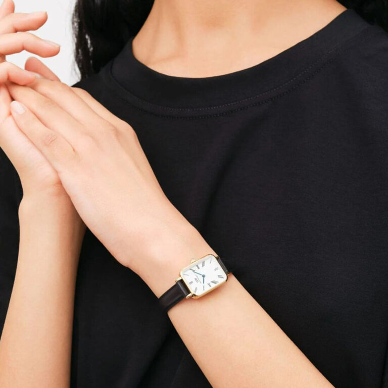 DW00100692 Quadro Roman